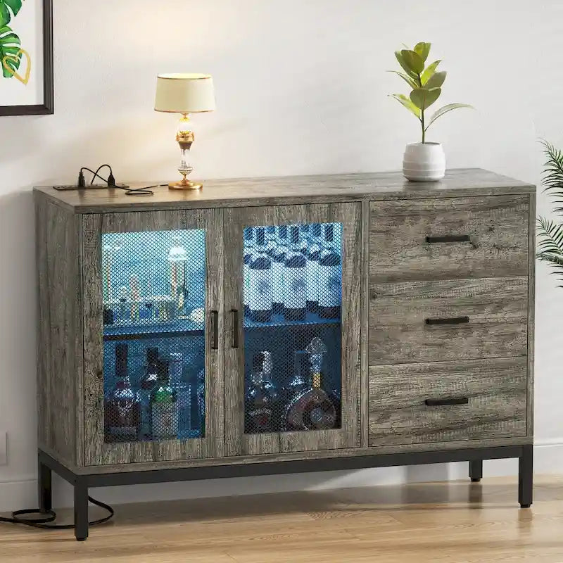 Holz-Sideboard, Buffetschrank, Akzent- und Barschrank mit Ladestation und LED-Leuchten - 45.27 W